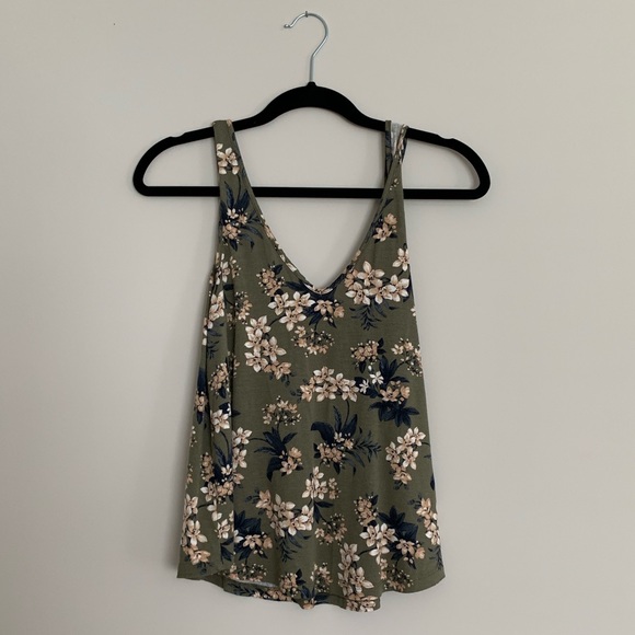 American Eagle Outfitters Tops - Patterned Tank Top American Eagle Outfitters Tops - Patterned Tank Top